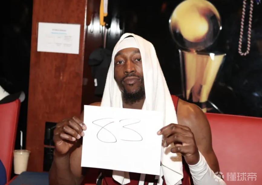 阿德巴约：奇才故意对我队友犯规不让我得分，那才是违背体育道德